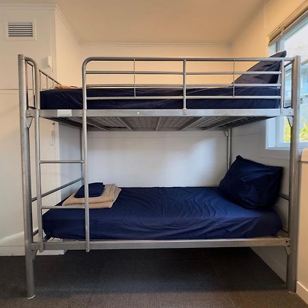Waiheke Backpackers Hostel Onetangi Dış mekan fotoğraf