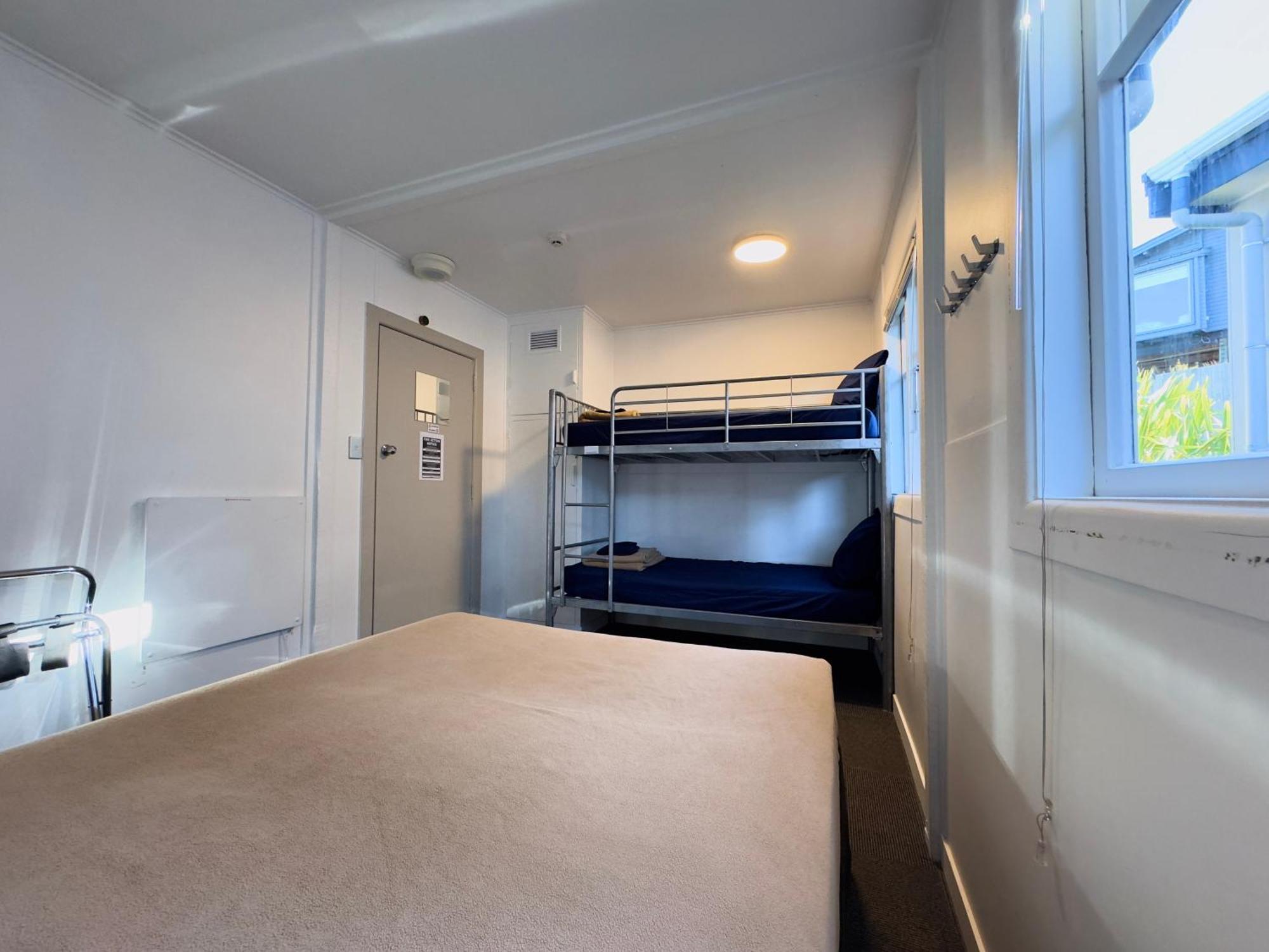 Waiheke Backpackers Hostel Onetangi Dış mekan fotoğraf